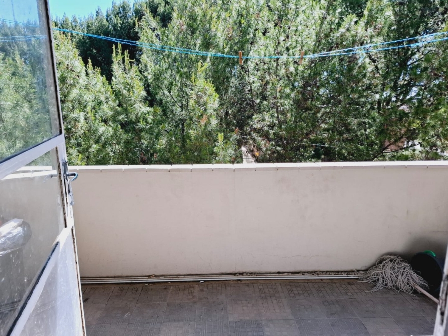 To Let 1 Bedroom Property for Rent in Bloemfontein Free State